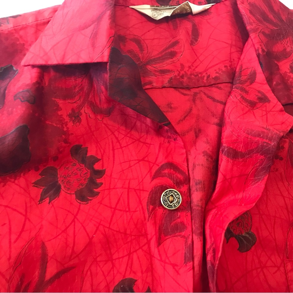 Royal Hawaiian Shirt Map of Hawaii Size Tag Missing 15” Neck - Picture 4 of 7